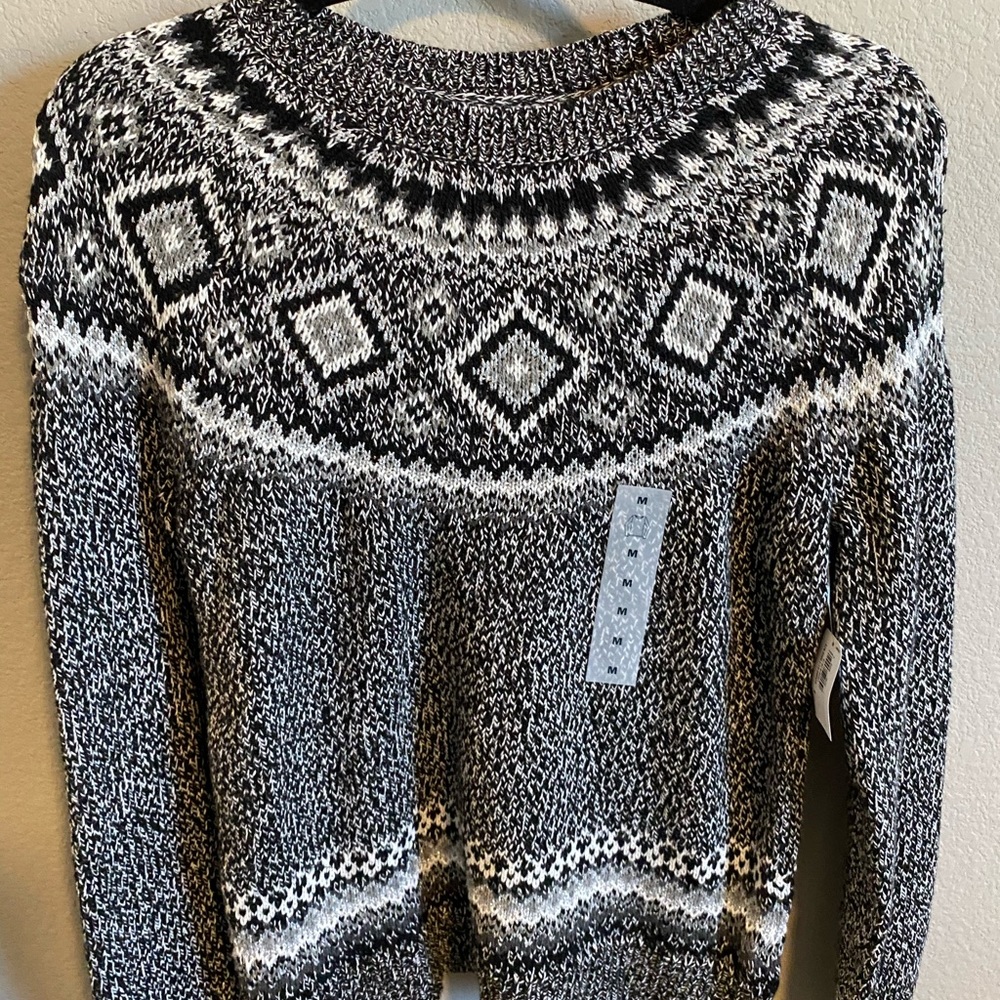 Old Navy Sweater NWT